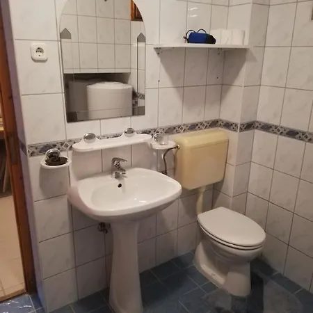 Varga Vendeghaz Balatonbereny * Balatonberény