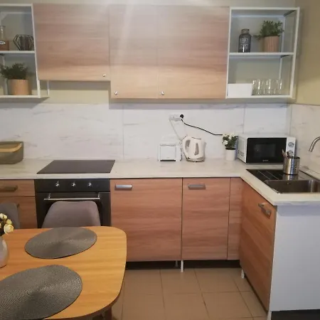 Varga Vendeghaz Balatonbereny Apartmán *